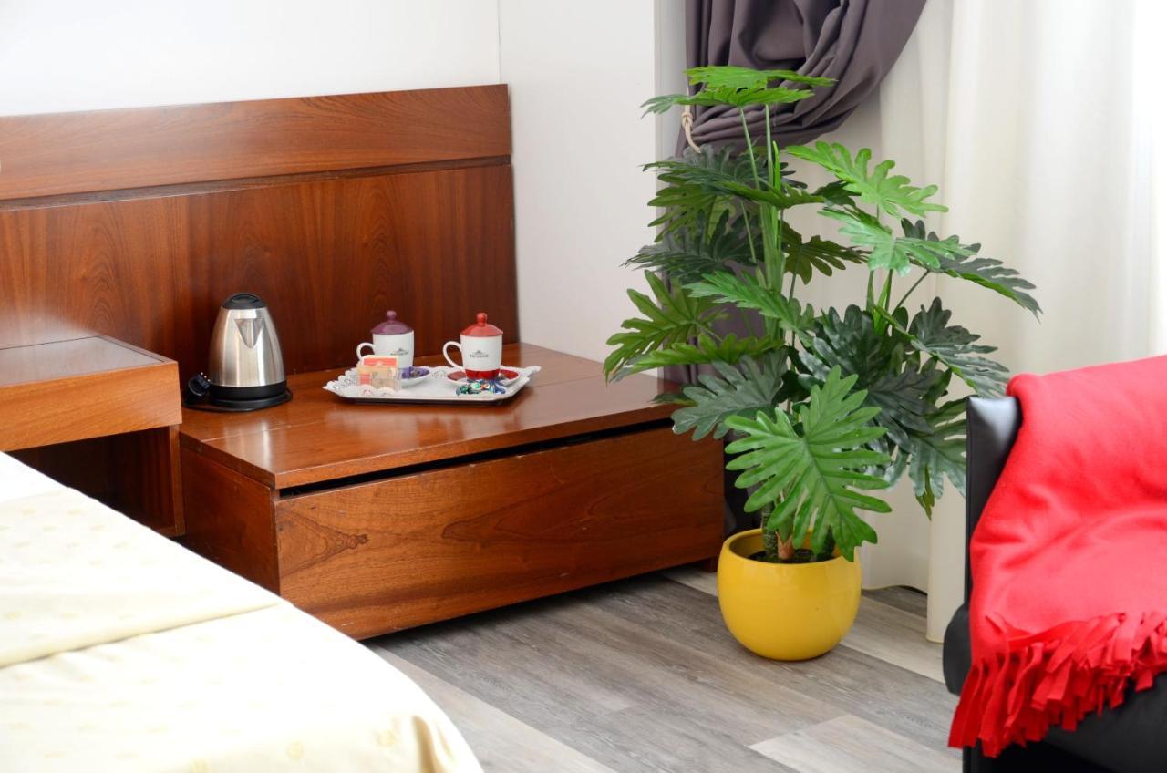 Hotel Krystal 3*